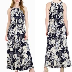 Signature by Robbie Bee